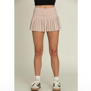 NWT Gold Hinge Baja Beige Pleated Tennis Skirt Size Medium